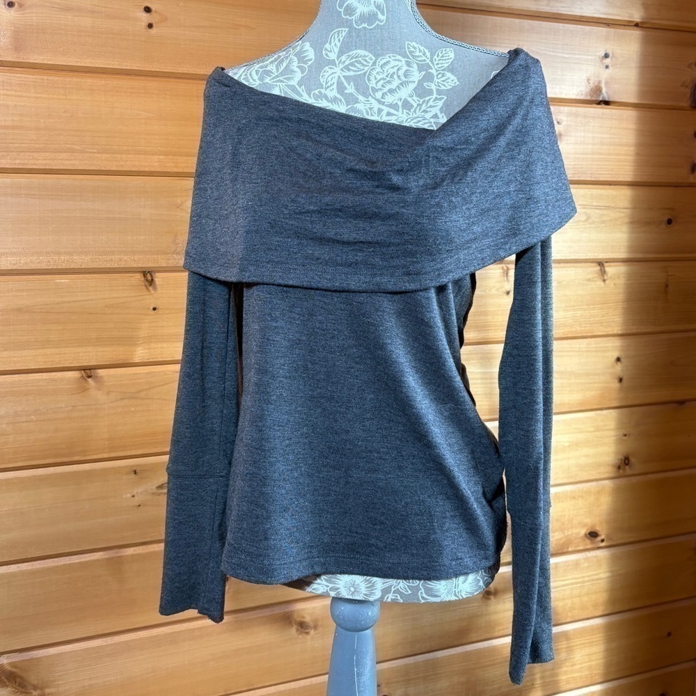 Anthropologie Off-Shoulder Gray Long Sleeve Top M